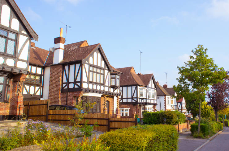 Nice houses in Woodford, Essex in the early morning sunlight